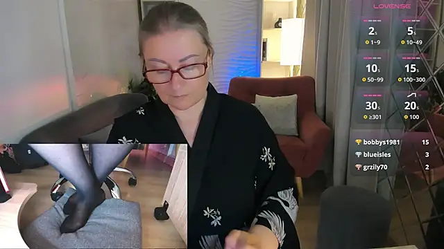 Alexandra_Kind webcam