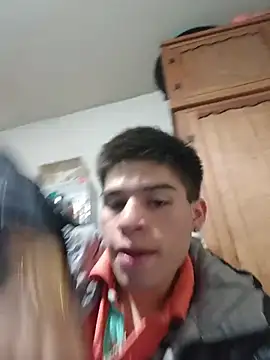 oliver_la (M twink) - Cum show