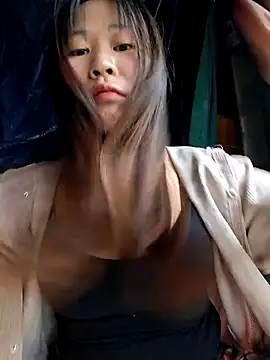 Miko_Lana webcam