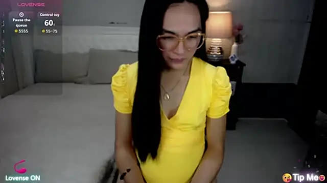 AsianSweetHeartxX live cam on StripChat