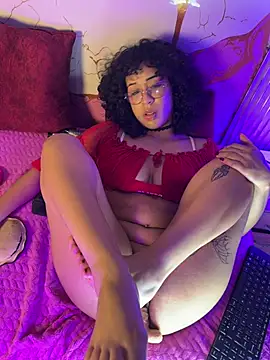 woo_isdaphne (F young) - spanks x 15