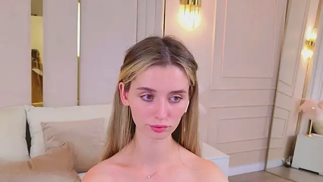 MarybethSnow webcam