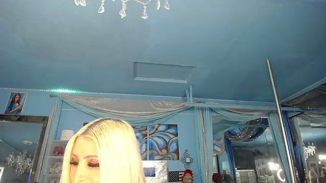 ADRIANNA_FOX webcam