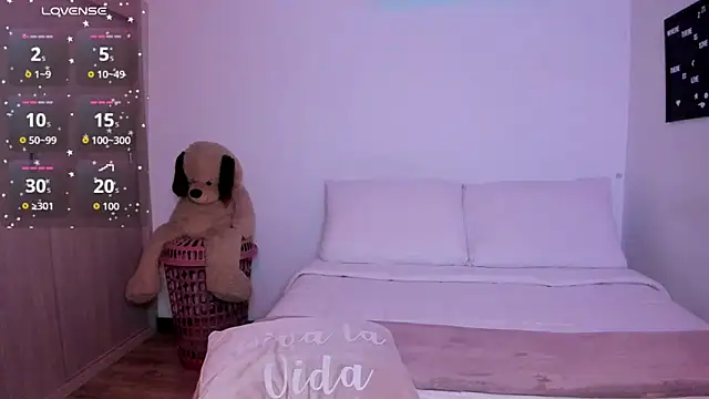 sophie_morenoo webcam