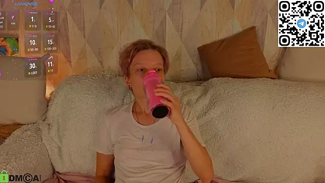 Michelle_Blond