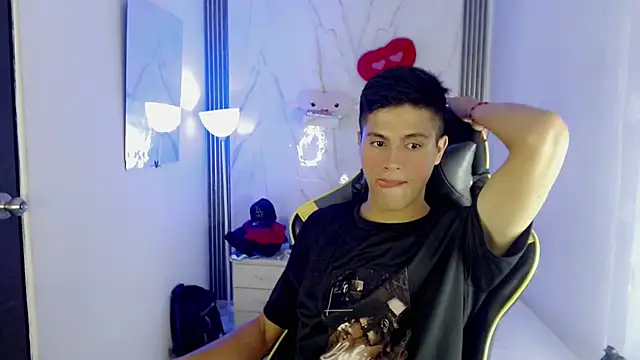 ascii_one (M twink) - SHOW CUMMM EXPLOSIVE