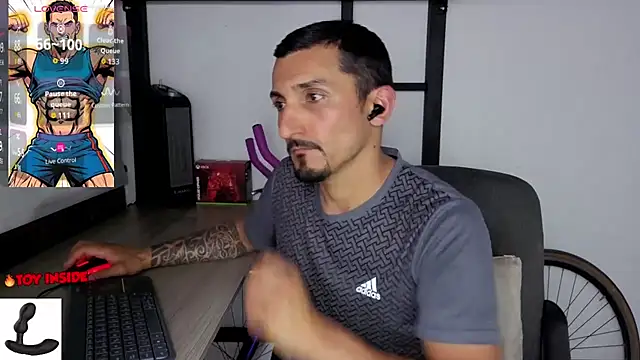 Marck_Muscle webcam