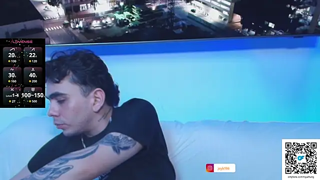 adonisZafiro webcam
