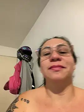 HealingHoney webcam