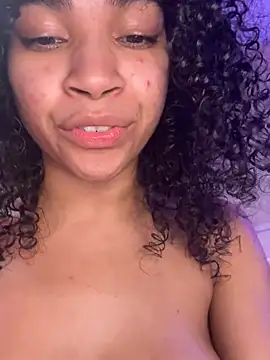 Kiki_hammyy webcam