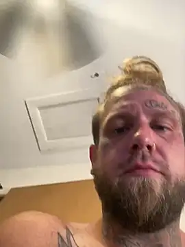 Smokebluntafterblunt webcam