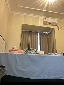 elleShow webcam
