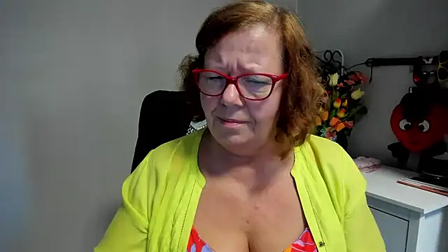 Adelewildx webcam