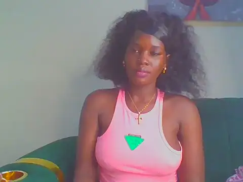 cutesmiling live cam on StripChat