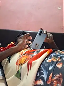 Hot_desi_man12 webcam