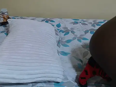 lynnsee live cam on StripChat
