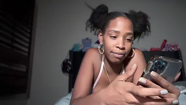 Cum2Charm webcam
