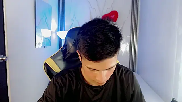 ascii_one (M twink) - SHOW CUMMM EXPLOSIVE