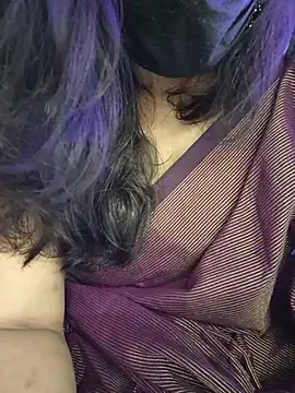 noty_girl2 webcam