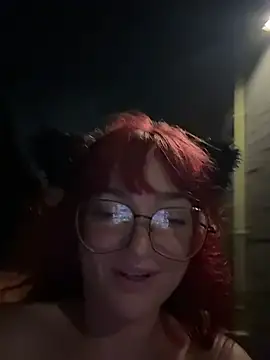 urpuppymoon webcam