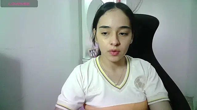 aineangeel - Aineangeel's free webcam - UK Sex Cams