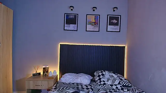 Leo_Savage_ webcam
