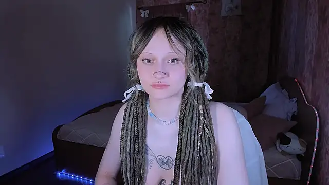 MariaMango webcam