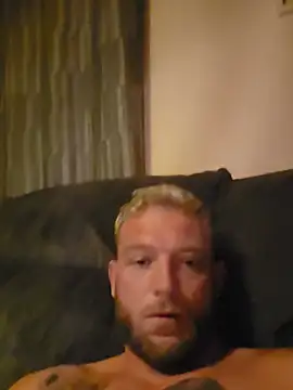 10AlphaPapa01 live webcam show
