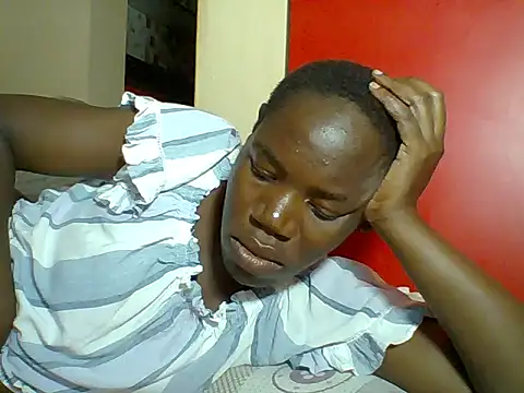 Blacksexyqueen24 webcam