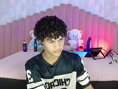 MatewHottxxx webcam