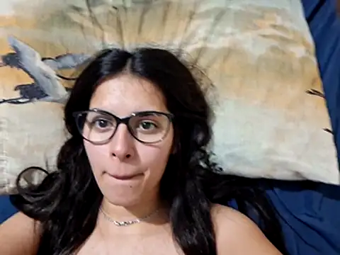 Brilenn live webcam show