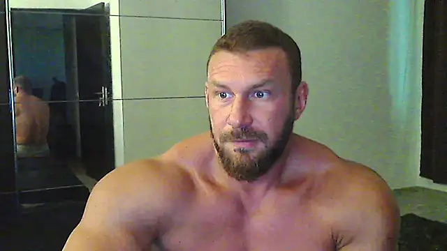 muscularkevin webcam