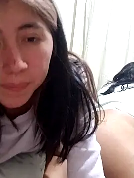 sarah12333 webcam