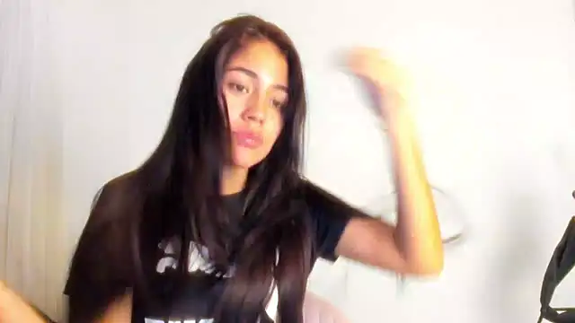 AriaMontgomery webcam