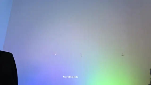 Carolblonde webcam
