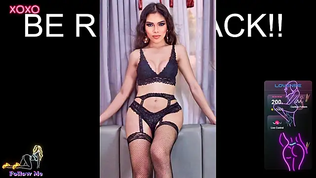 izabella_moore webcam