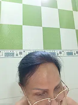 Mama_Eva_1 webcam