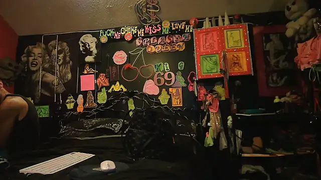 Splash_Queen420 webcam