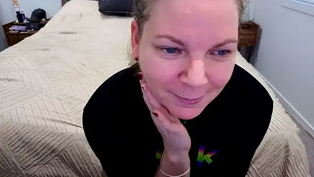 Aussiecougar webcam