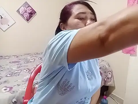 dannamomcerratt webcam