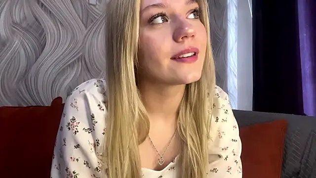 Alice_Watsonn webcam