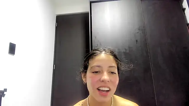 Miranda-cambell live sex cam