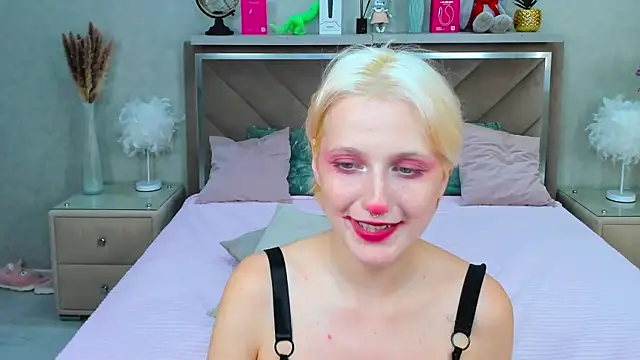 MiaKarlos webcam