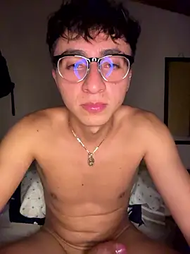 CamiRojas_boy webcam