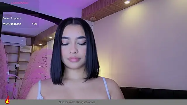 Chloe_monroee live sex cam