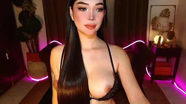 MouthWatering_Ayesha webcam