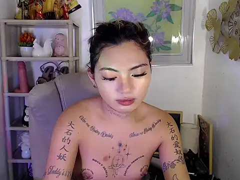 JasmineHiller webcam