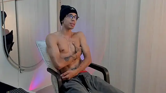Mheysam_Youngerx live webcam show