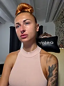 kylie_blck webcam