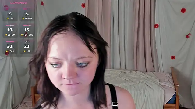 Crazykitta live sex cam